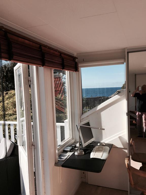 Mullbaersgardens Bed And Breakfast Visby Oda fotoğraf
